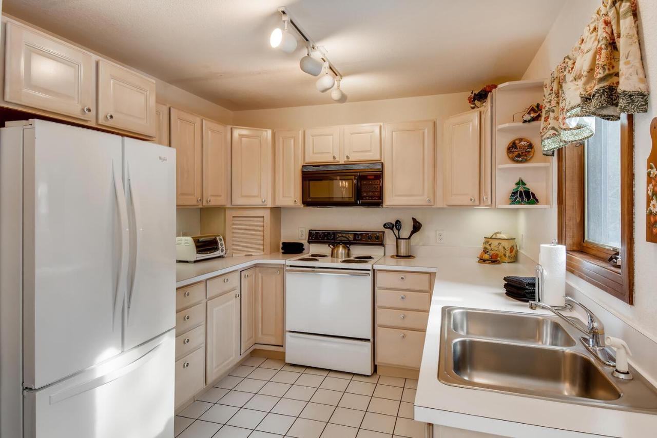 Pinecreek #F - 3 Bedroom - Close To Town - Shuttle To Slopes - Pool And Hot Tub Access Breckenridge Εξωτερικό φωτογραφία