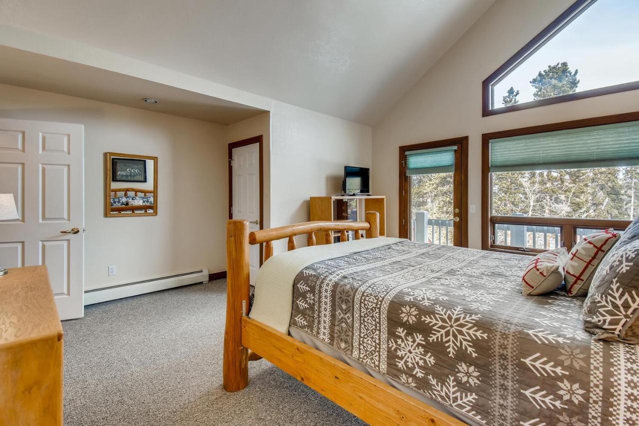 Pinecreek #F - 3 Bedroom - Close To Town - Shuttle To Slopes - Pool And Hot Tub Access Breckenridge Εξωτερικό φωτογραφία