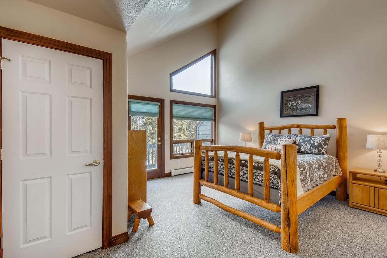 Pinecreek #F - 3 Bedroom - Close To Town - Shuttle To Slopes - Pool And Hot Tub Access Breckenridge Εξωτερικό φωτογραφία